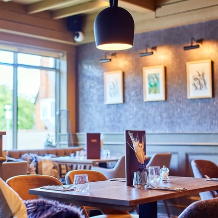 6178_P&V_Crafted_Four-Oaks_Sutton-Coldfield_Venue_Interior_2023_014