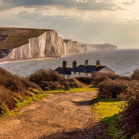 Everly-LocalAttractions-SevenSisters.png