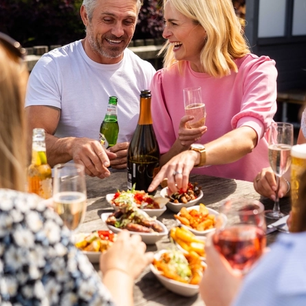 GK_P&C_People_Lifestyle_Small-Plates-Drinks_2024_015.jpg