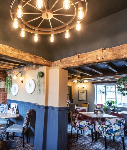 Interior restaurant