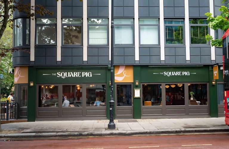Metro - Square Pig (Holborn) - Pub Exterior 3