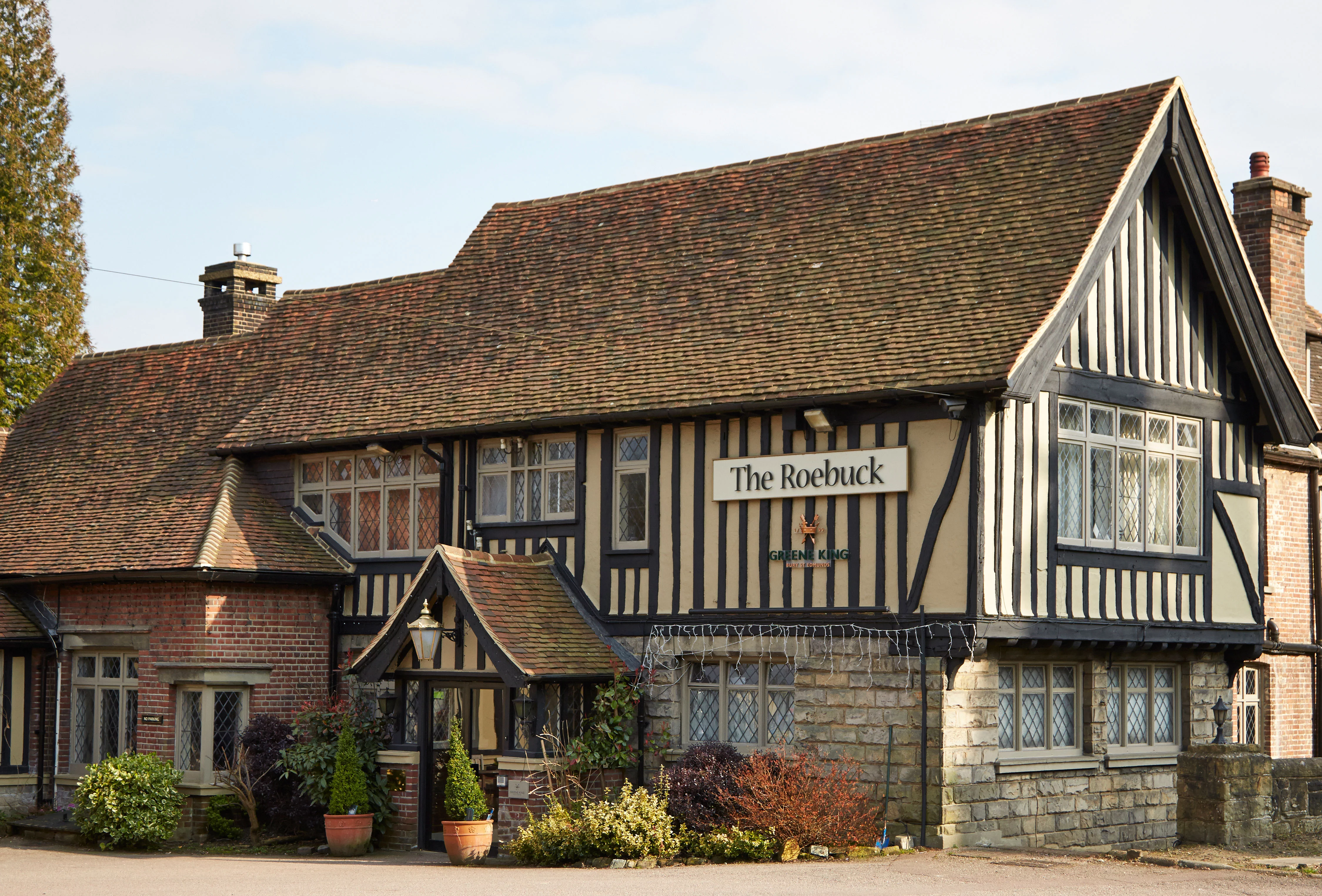 The Roebuck Pub Restaurant in Forest Row