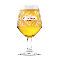 A pint of Cruzcampo for the Sports App drink page.
