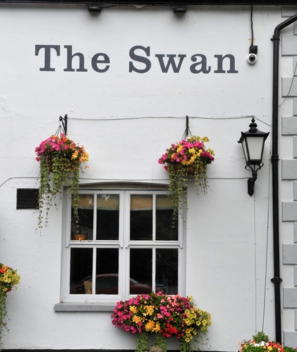 6244_DB_C&B_TheSwan_AshVale_Pub_2023_35.JPG