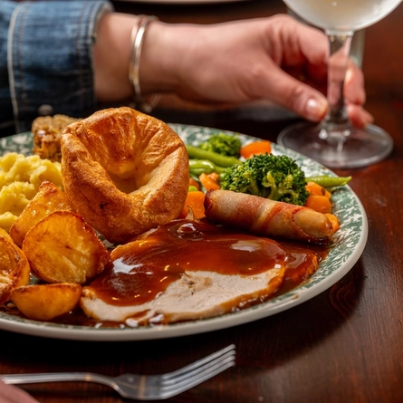 GK_PL_Product_Lifestyle_Sunday_Roast_SS24_2024_1.jpg