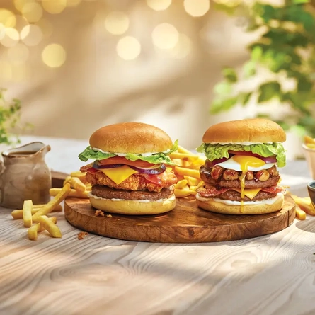 DB_FHI_Product-Advertising_Farm-Giant-Combo-Stack-Burgers-Landscape_2024.jpg