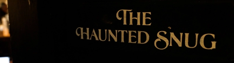 4925_GK_HT_Ye-Olde-Trip-To-Jerusalem_Nottingham_Venue_Haunted-Snug-Sign_2025.jpg
