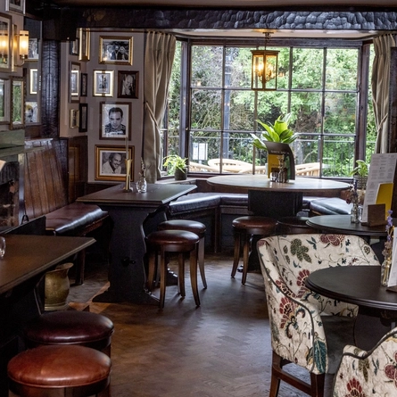 7716_GK_Heritage_DirtyDuck_Stratford-upon-Avon_Pub_2023_8989.jpg