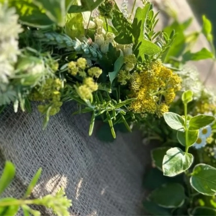 An image of a wreath to advertise a Wreath Workshop What's On event at The Crown.