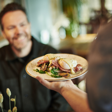 DB_C&B_Product_Mood_Eggs-Benedict_2024.jpg