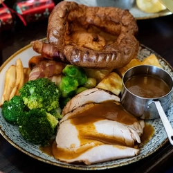 Christmas_GK_HT_Product-Lifestyle_Xmas-Turkey-Dinner_2024_001.jpg