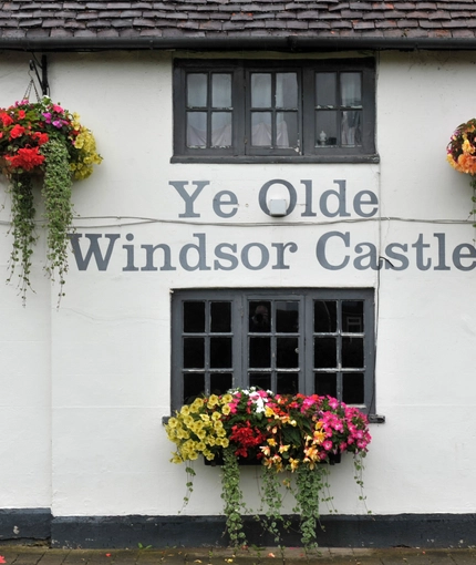 6270 Ye Olde Windsor Castle (Little Bookham)_013.JPG