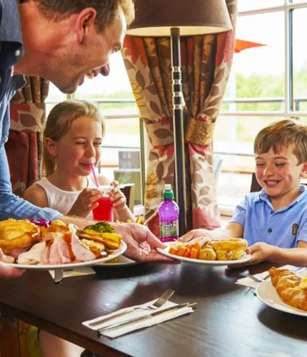 Family dining at Farmhouse Inns