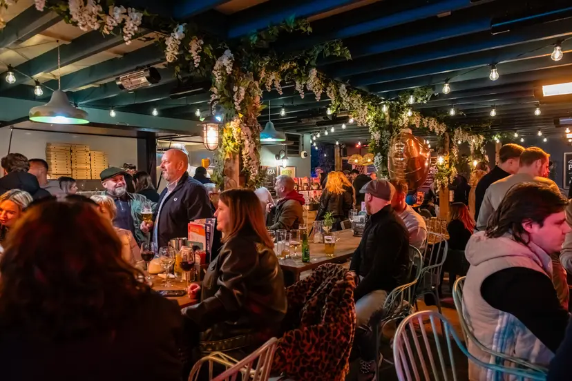 Pubs in the UK's Top 10 Cities: A Local Pub Guide