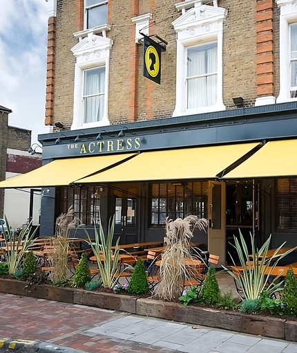 Metro - Actress (East Dulwich) - The exterior of The Actress