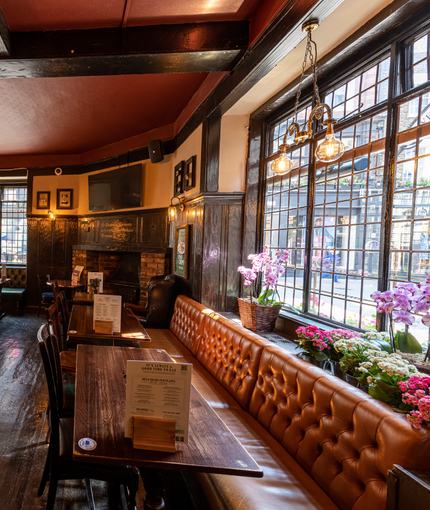7250_GK_UC_ShakespearesHead_Soho_Pub_2023_10.jpg