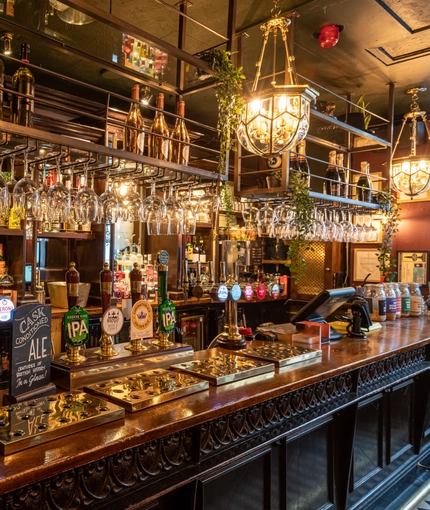 7242_GK_Heritage_Rose&Crown_Mayfair_Pub_2023_021.jpg