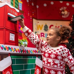 DB_WW_People_Lifestle_Santa-Present_2024_015.jpg