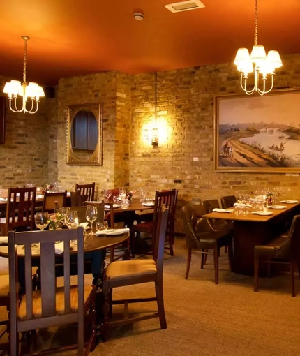 Metro - Prince Of Wales (East Molesey) - The dining area of The Prince of Wales