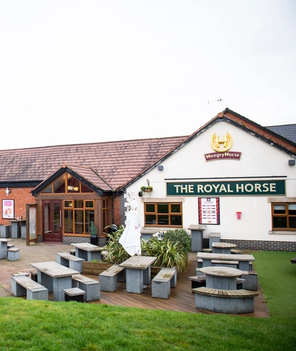 1740_GK_HH_RoyalHorse_Warwick_Venue_Exterior_2024_004.jpg