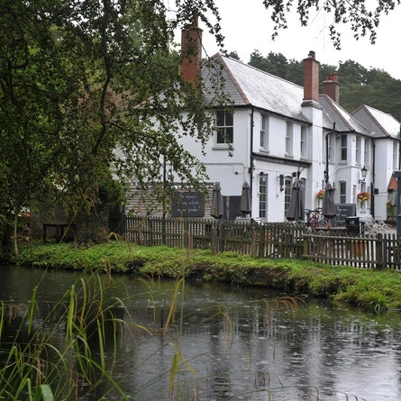 6244_DB_C&B_TheSwan_AshVale_Pub_2023_47.JPG