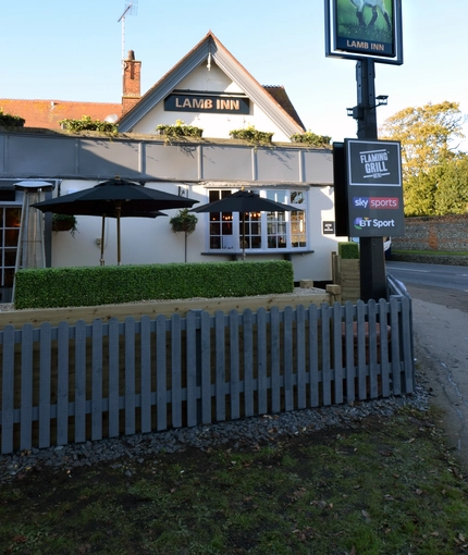 Lamb Inn   (Rustington) Exterior