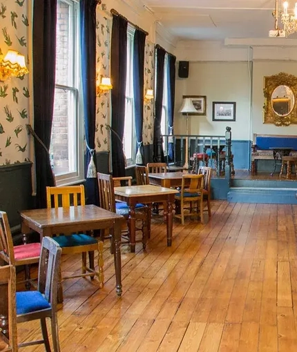 Metro - Masons Arms (Kensal Green) - The dining area of The Masons Arms
