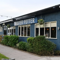 7861_GK_P&S_Master-Potter_Cheadle_Venue_2024_017.jpg