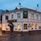 7090_GK_P&S_GoldenLion_Romford_001.jpg