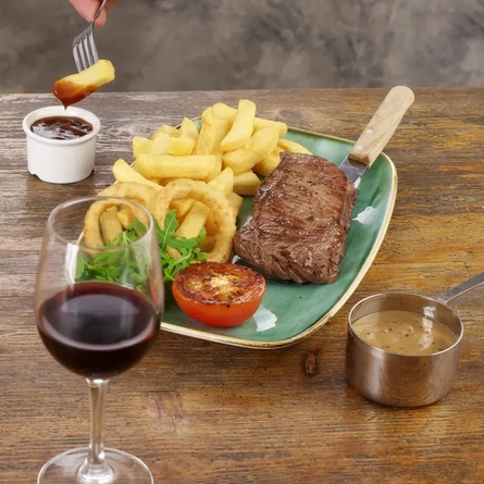 Pub & Kitchen (P&K): AW23 Steak Night