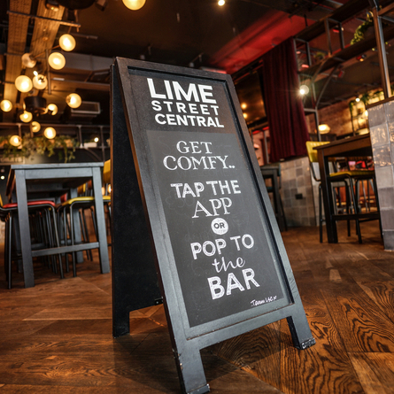 5798_GK_UC_LimeStreetCentral_Liverpool_Pub_2023_15.jpg