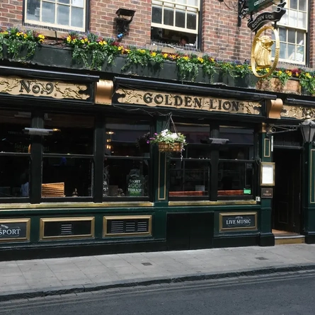 The exterior of The Golden Lion pub in York