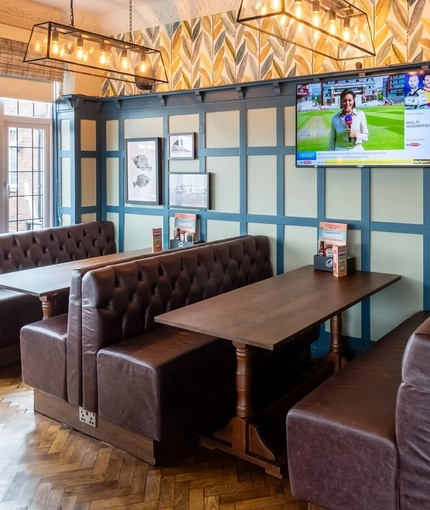 An interior shot of the restaurant & seating area at the Waterside in Shoreham-By-Sea.