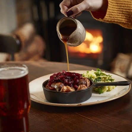 DB_C&B_Product-Lifestyle_Toad-In-The-Hole_2024_002.jpg