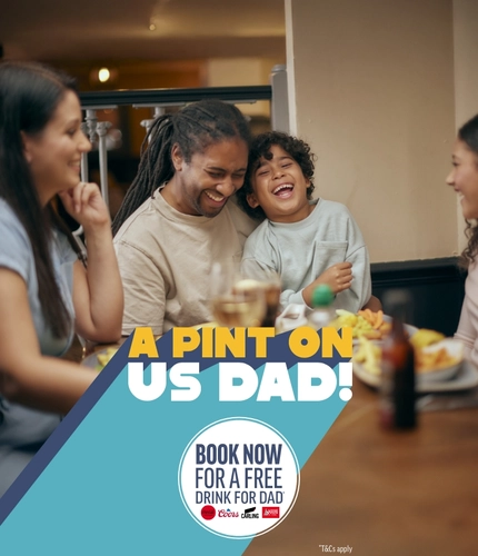 A banner promoting Father's Day at Hungry Horse.