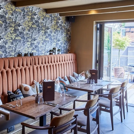 6178_P&V_Crafted_Four-Oaks_Sutton-Coldfield_Venue_Interior_2023_011