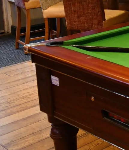 interior pub games