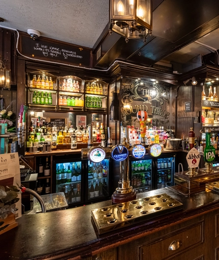 7243_GK_UC_RoundTable_CoventGarden_Pub_2023_5.jpg