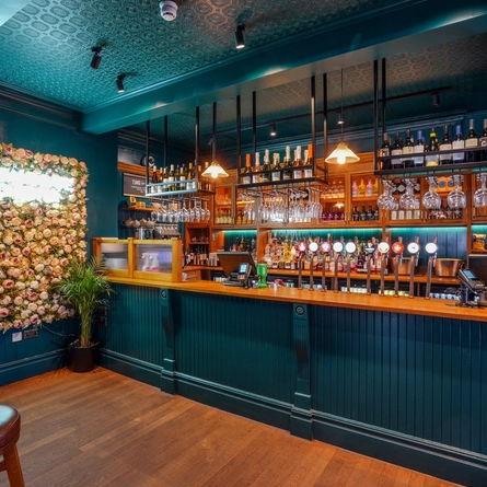 5818_GK_UC_Deansgate_Manchester_Pub_17.jpg