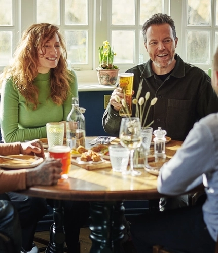 DB_C&B_People_Lifestyle_Adult-Meal_2024_001.jpg