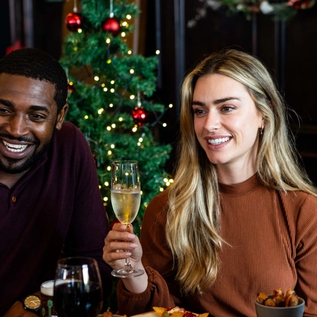 Christmas_GK_HT_People-Lifestyle_Drinks_2024_008.jpg