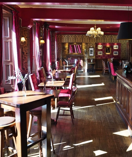 7170_GK_Heritage_BeehiveInn_Edinburgh_Pub_2023_007SA.JPG