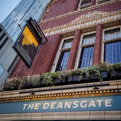 5818_GK_UC_Deansgate_Manchester_Pub_30.jpg