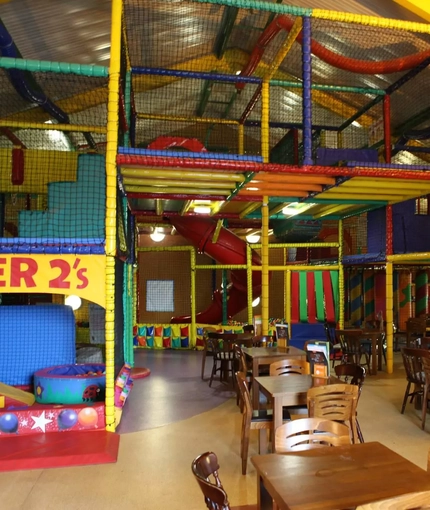 6357 Merry Go Round (Hartlepool) - PC - INTERIOR PLAY AREA 005.jpg