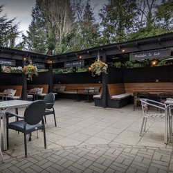 The Grove Pub, Dining Room & Garden | Surbiton