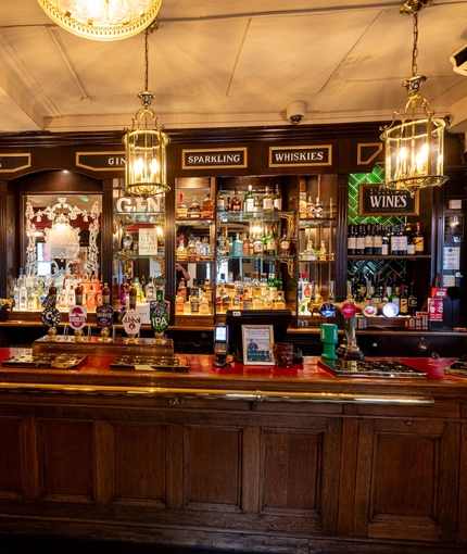 7228_GK_UC_Plough_Bloomsbury_Pub_2023_4.jpg