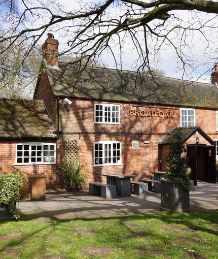 Broad   Oak (Strelley Village) Exterior