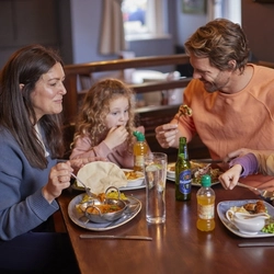 DB_HH_People_Lifestyle_Quick-Dinner-Family_2024_038.jpg