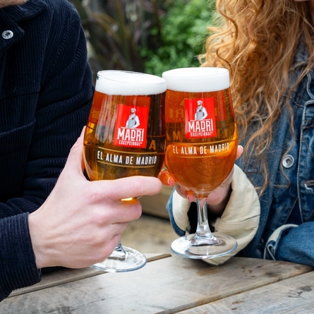 GK_Product-Lifestyle_Happy-Hour_2025_050.jpg