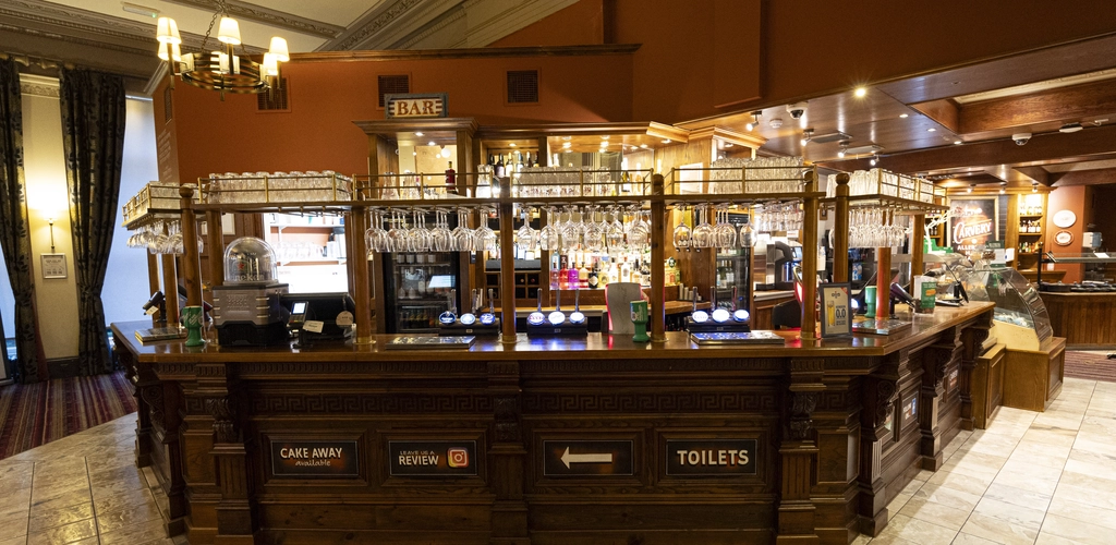Find Pubs Near You in Liverpool | Farmhouse Inns